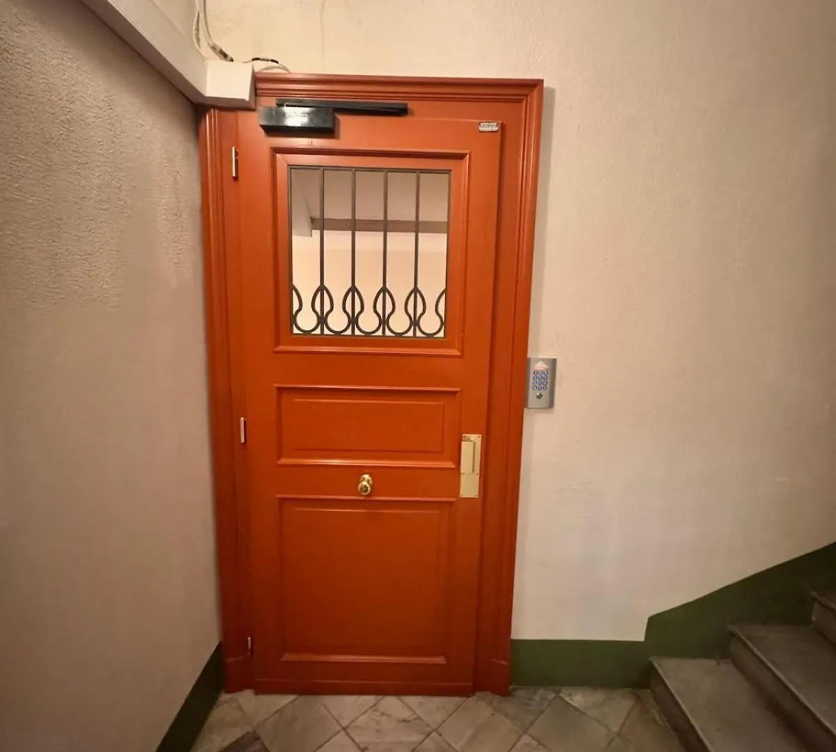 Central Studio With Mezzanine 3 Minutes To Sea Nice Holiday home