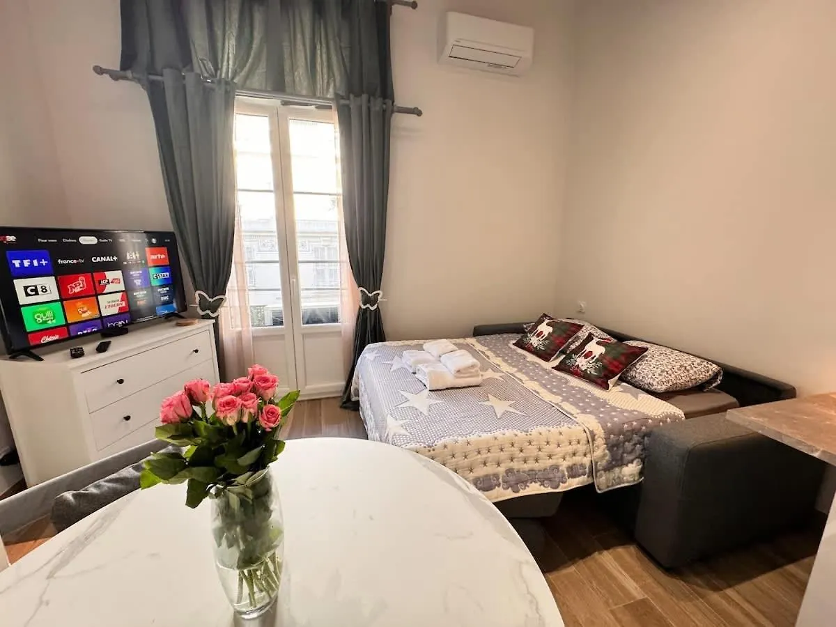 Holiday home Central Studio With Mezzanine 3 Minutes To Sea Nice France