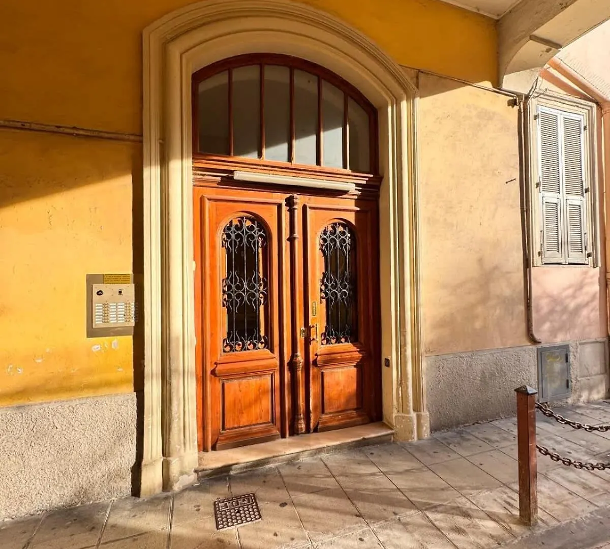 Central Studio With Mezzanine 3 Minutes To Sea Nice France